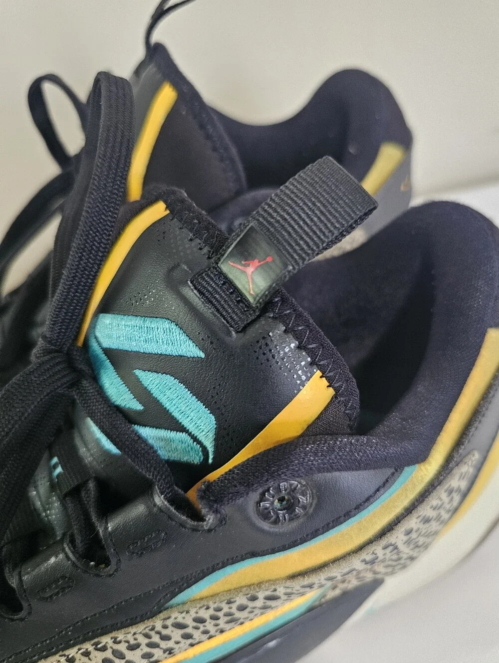 Jordan air low